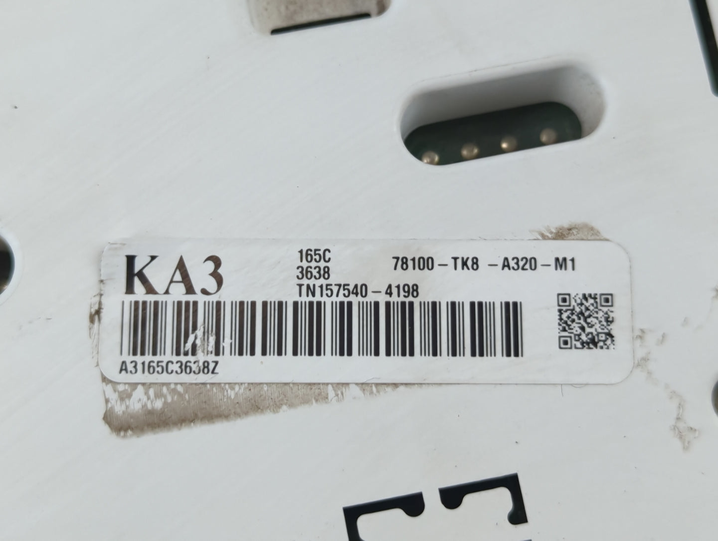 2013 Subaru Legacy Instrument Cluster Speedometer Gauges P/N:TN157540-4198 78100-TK8-A320-M1 Fits OEM Used Auto Parts - Oemu