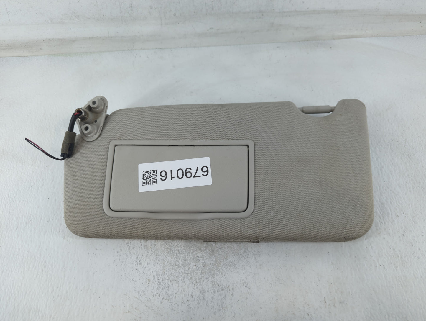 2010-2014 Subaru Legacy Sun Visor Shade Replacement Driver Left Mirror Fits Fits 2010 2011 2012 2013 2014 OEM Used Auto Part