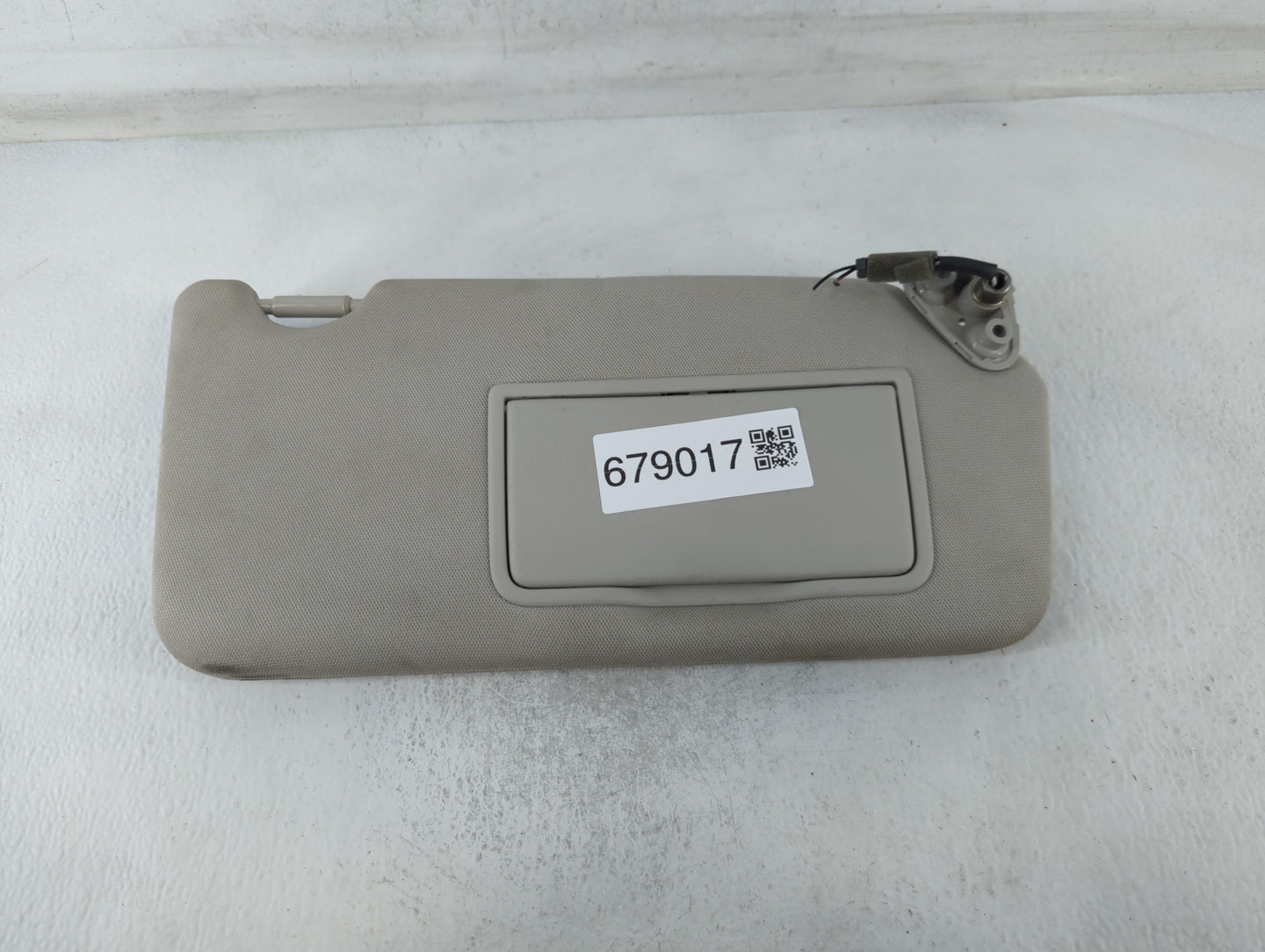 2010-2014 Subaru Legacy Sun Visor Shade Replacement Passenger Right Mirror Fits Fits 2010 2011 2012 2013 2014 OEM Used Auto 