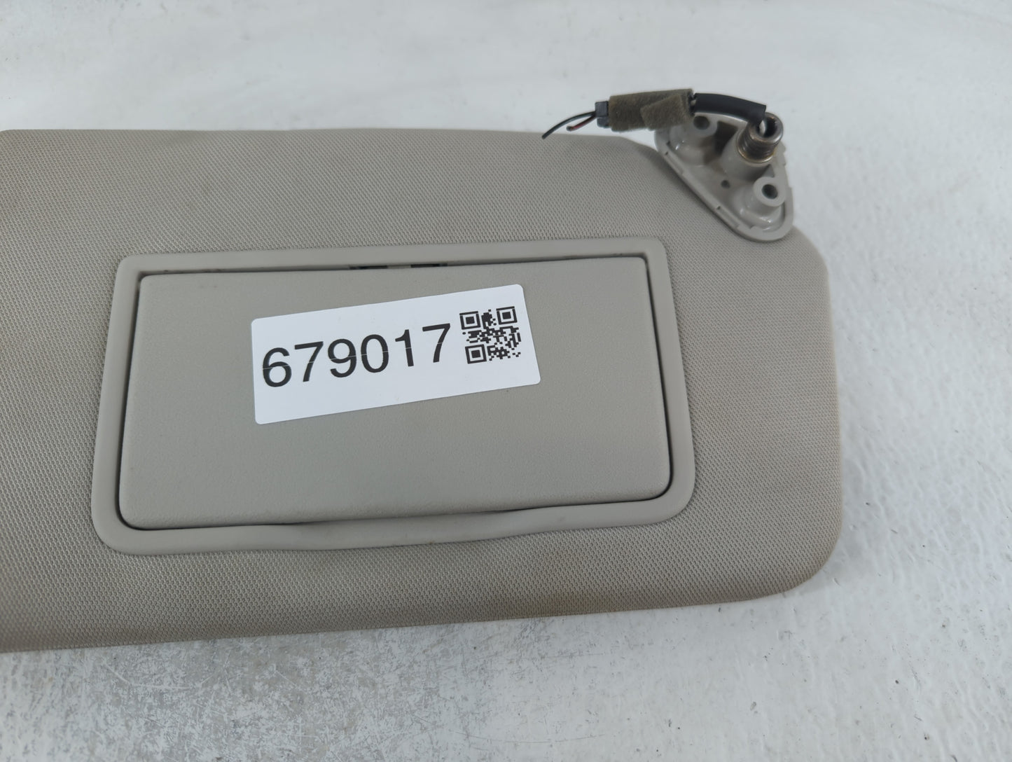 2010-2014 Subaru Legacy Sun Visor Shade Replacement Passenger Right Mirror Fits Fits 2010 2011 2012 2013 2014 OEM Used Auto 