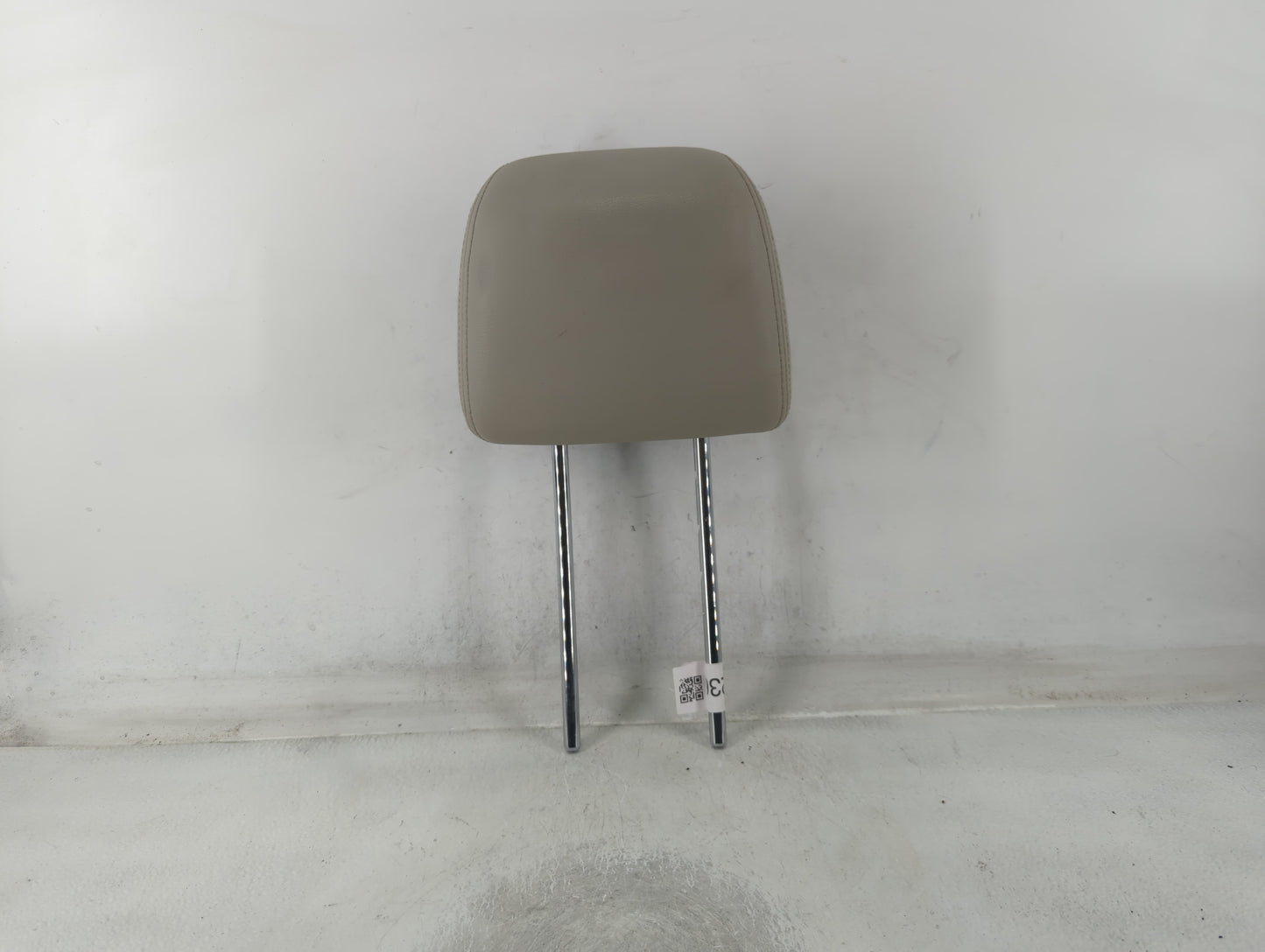 2013-2014 Subaru Legacy Headrest Head Rest Front Driver Passenger Seat - Oemusedautoparts1.com