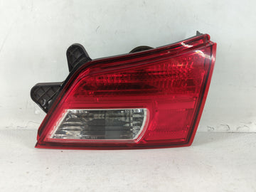 2010-2013 Subaru Legacy Tail Light Assembly Passenger Right OEM P/N:2ZR 946 094 946 094 Fits Fits 2010 2011 2012 2013 OEM Us