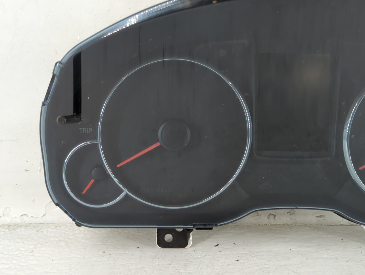 2013-2014 Subaru Legacy Instrument Cluster Speedometer Gauges P/N:85001AJ00A Fits Fits 2013 2014 OEM Used Auto Parts - Oemus