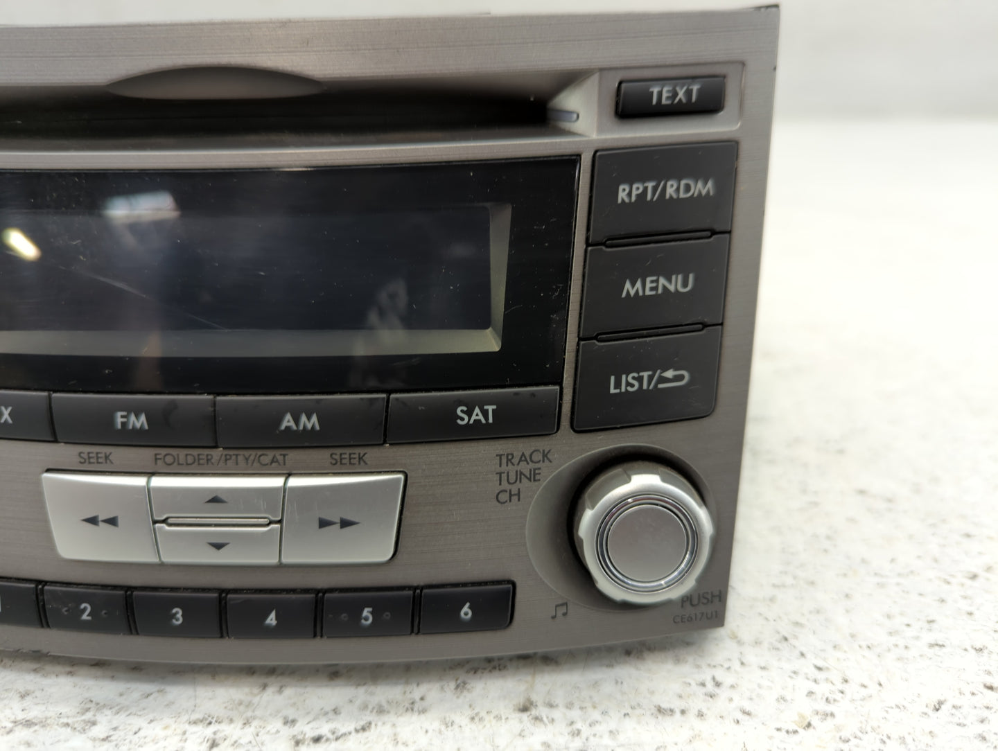 2012-2014 Subaru Legacy Am Fm Cd Player Radio Receiver - Oemusedautoparts1.com