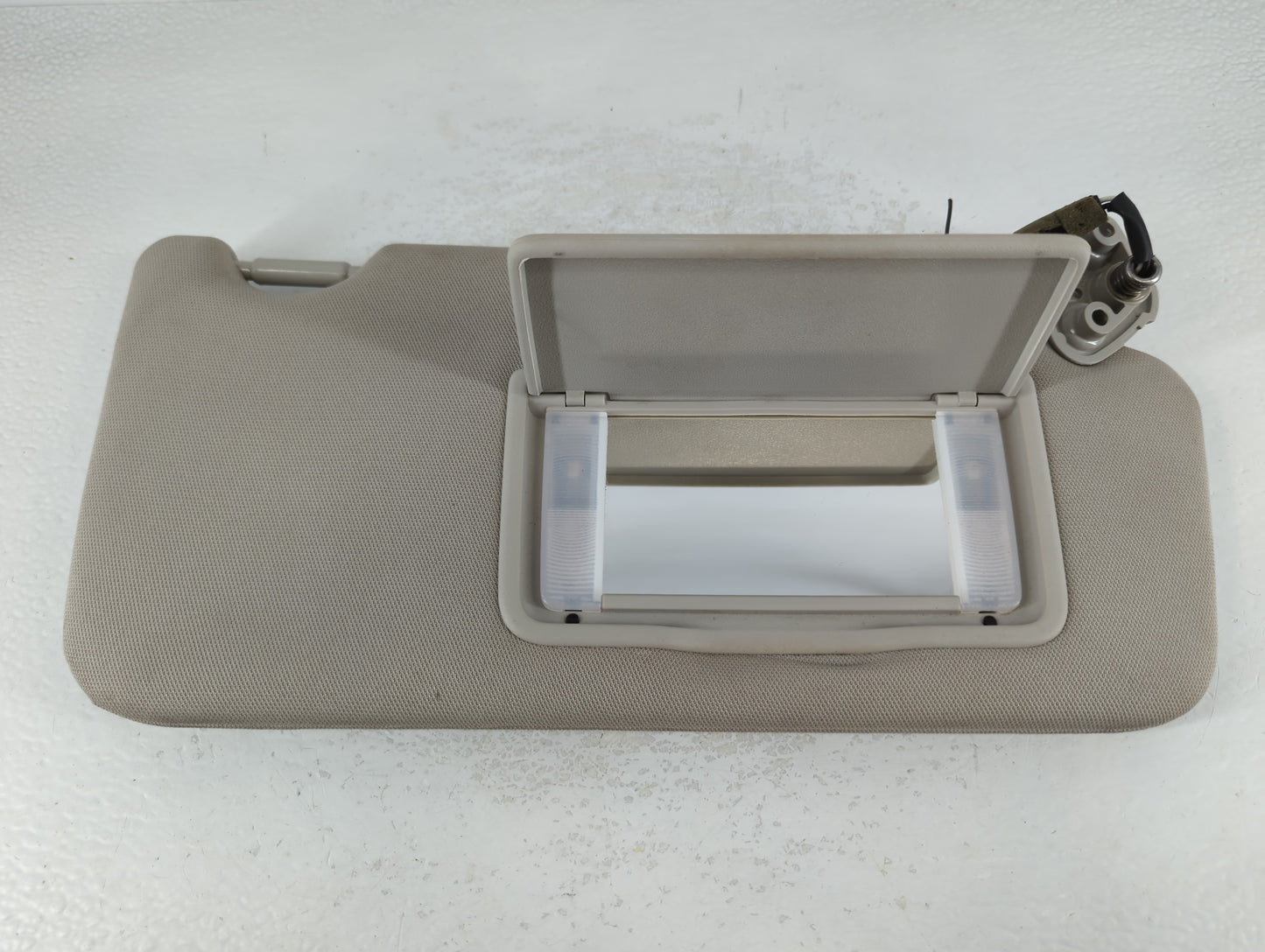 2012-2014 Subaru Legacy Sun Visor Shade Replacement Passenger Right Mirror Fits Fits 2012 2013 2014 OEM Used Auto Parts - Oe