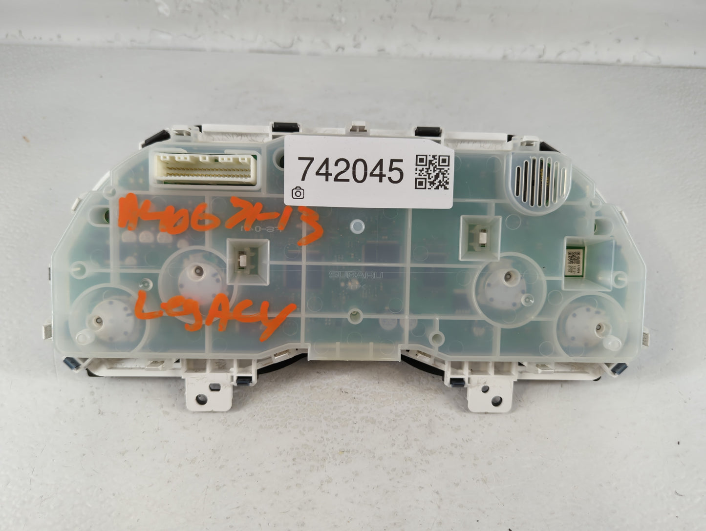 2013-2014 Subaru Legacy Instrument Cluster Speedometer Gauges P/N:85001AJ03A Fits Fits 2013 2014 OEM Used Auto Parts - Oemus