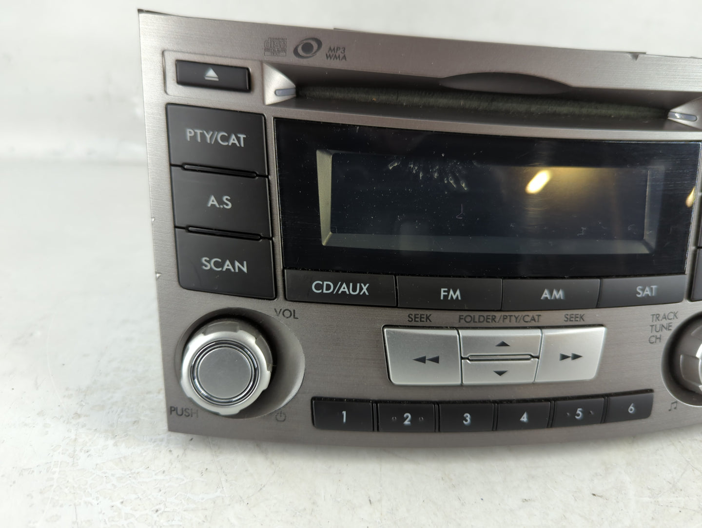 2012-2014 Subaru Legacy Am Fm Cd Player Radio Receiver - Oemusedautoparts1.com