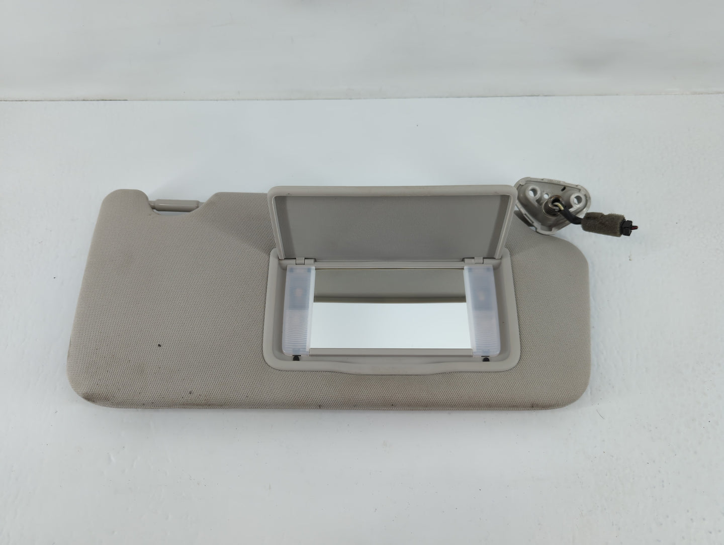2010-2014 Subaru Legacy Sun Visor Shade Replacement Passenger Right Mirror Fits Fits 2010 2011 2012 2013 2014 OEM Used Auto 