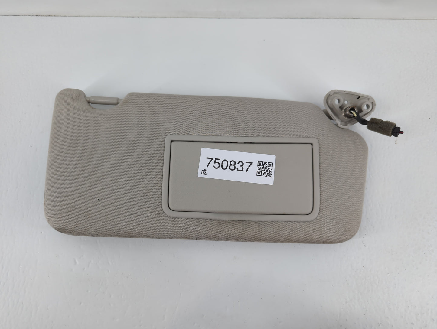 2010-2014 Subaru Legacy Sun Visor Shade Replacement Passenger Right Mirror Fits Fits 2010 2011 2012 2013 2014 OEM Used Auto 