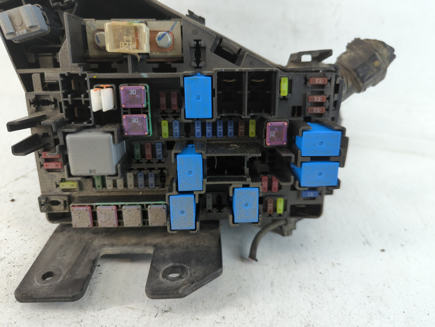 2010-2014 Subaru Legacy Fusebox Fuse Box Panel Relay Module P/N:MB503200B Fits Fits 2010 2011 2012 2013 2014 OEM Used Auto P
