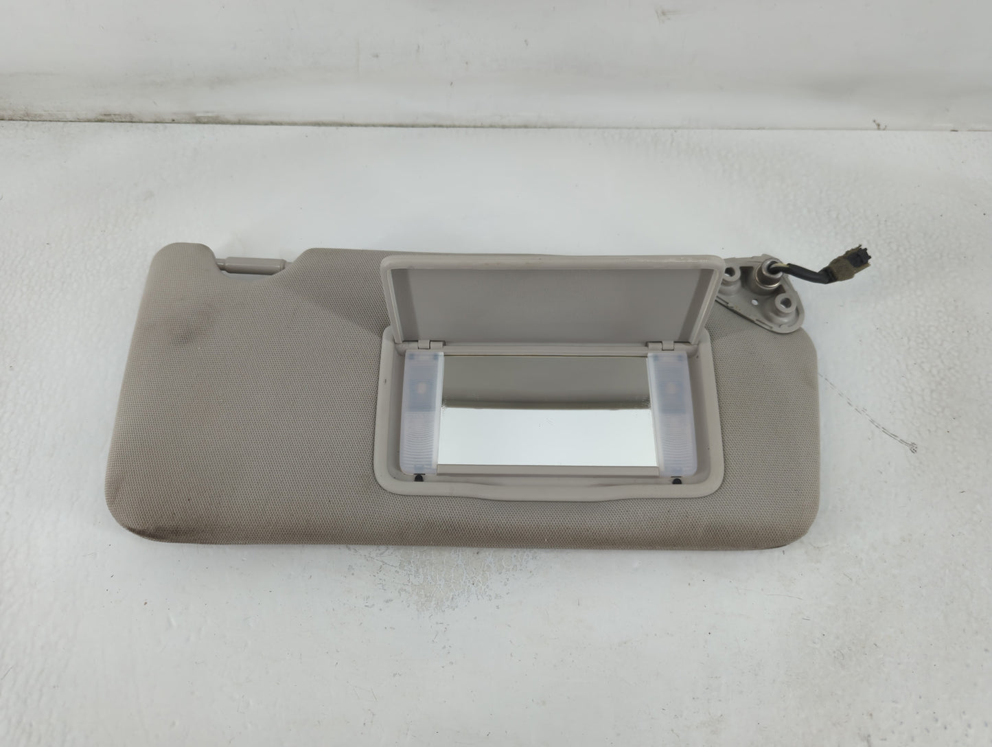 2010-2014 Subaru Legacy Sun Visor Shade Replacement Passenger Right Mirror Fits Fits 2010 2011 2012 2013 2014 OEM Used Auto 