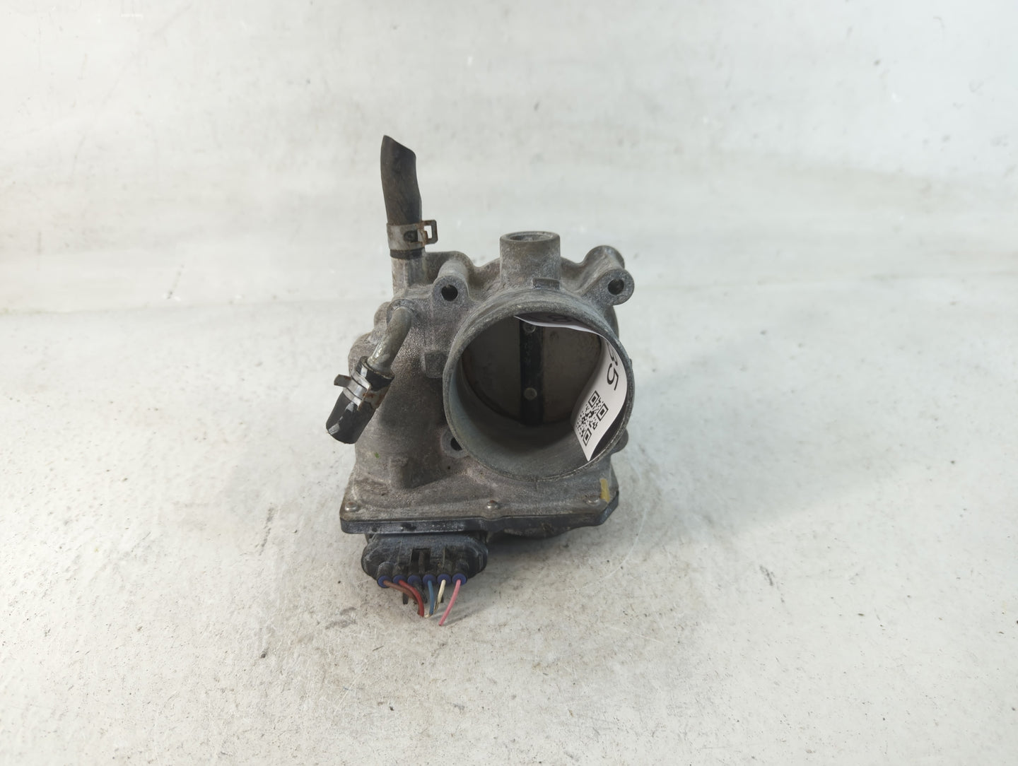 2013-2019 Subaru Legacy Throttle Body P/N:16112AA38A Fits Fits 2013 2014 2015 2016 2017 2018 2019 OEM Used Auto Parts - Oemu