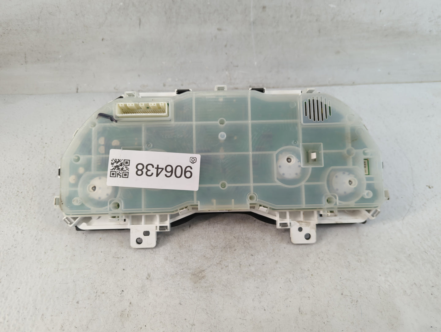 2013-2014 Subaru Legacy Instrument Cluster Speedometer Gauges P/N:0413002 85004AJ01A Fits Fits 2013 2014 OEM Used Auto Parts