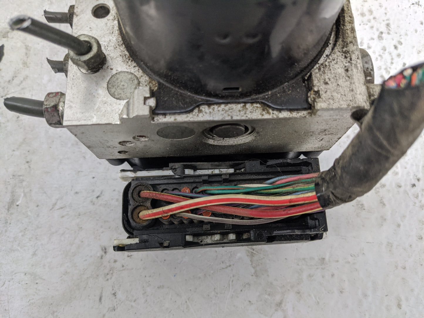 2013 Subaru Outback ABS Pump Control Module Replacement P/N:27536AJ03A 06.2109-6479.3, 06.2620-3228.1 Fits Fits 2014 OEM Use