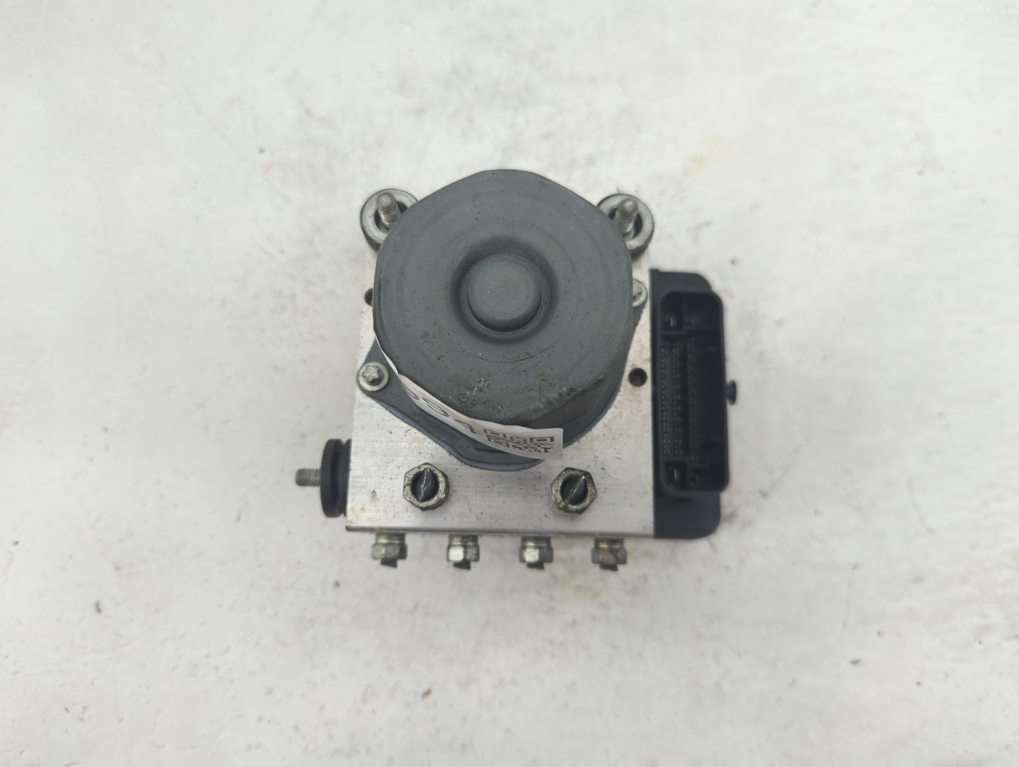 2013-2014 Subaru Xv ABS Pump Control Module Replacement P/N:27536F J190 Fits Fits 2013 2014 OEM Used Auto Parts - Oemusedaut