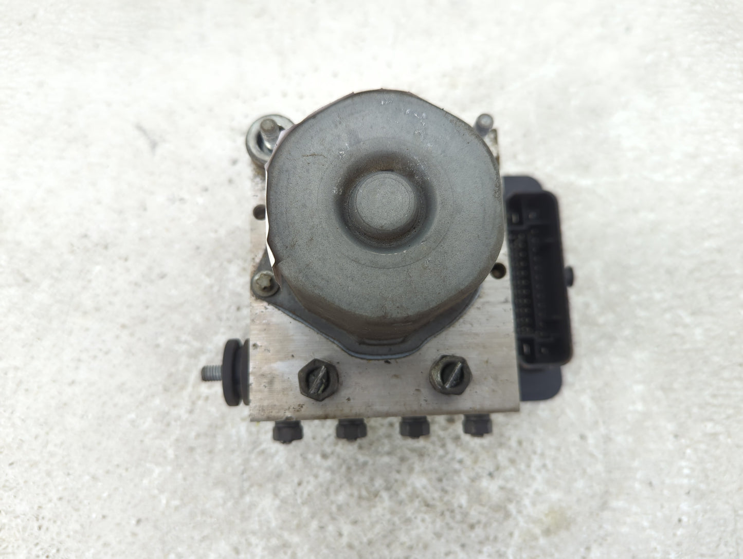 2013-2014 Subaru Xv ABS Pump Control Module Replacement P/N:27536FJ190 27536F J190 Fits Fits 2013 2014 OEM Used Auto Parts -