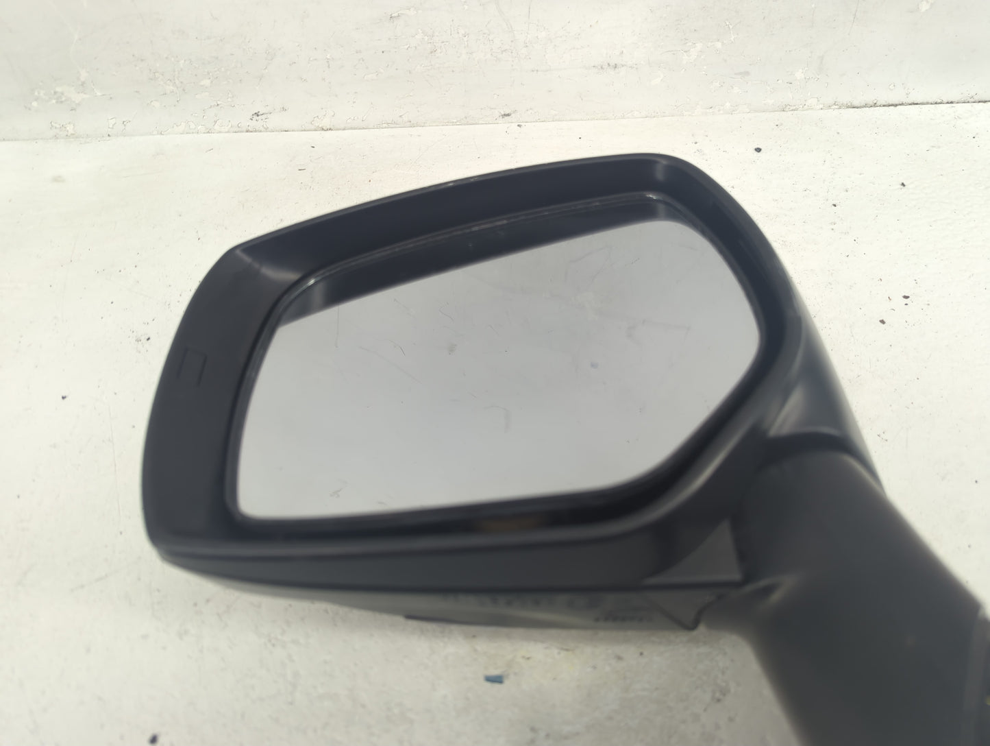 2013-2014 Subaru Xv Driver Side View Mirror - Left Door Mirror OEM Used - Oemusedautoparts1.com
