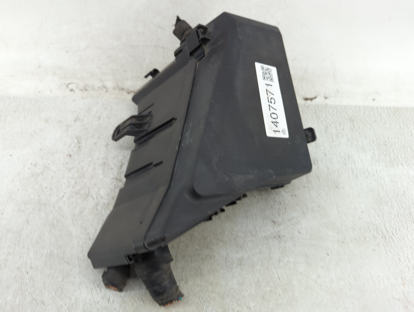 2013-2014 Subaru Xv Fusebox Fuse Box Panel Relay Module Fits Fits 2012 2013 2014 OEM Used Auto Parts - Oemusedautoparts1.com