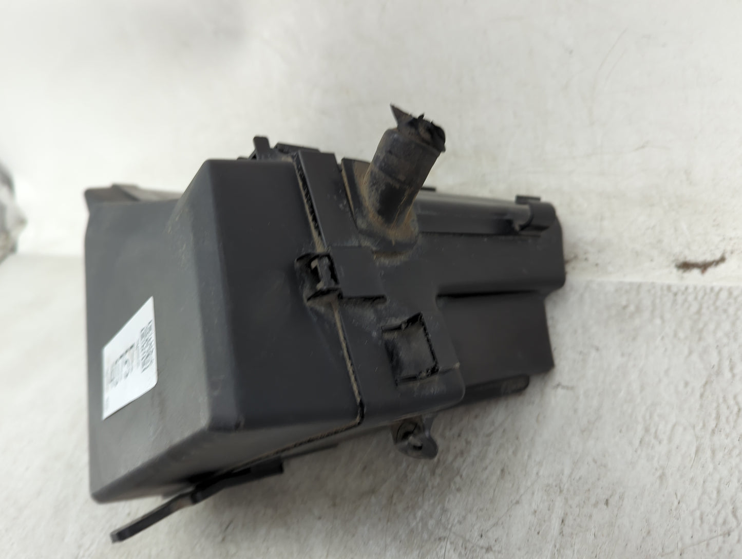 2013-2014 Subaru Xv Fusebox Fuse Box Panel Relay Module Fits Fits 2012 2013 2014 OEM Used Auto Parts - Oemusedautoparts1.com