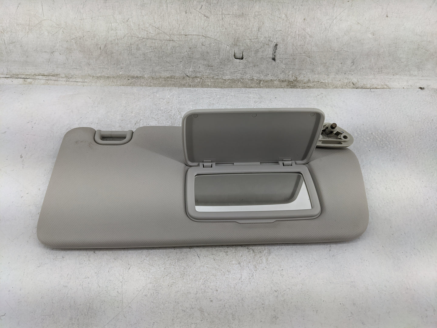 2013-2014 Subaru Xv Sun Visor Shade Replacement Passenger Right Mirror Fits Fits 2012 2013 2014 OEM Used Auto Parts - Oemuse