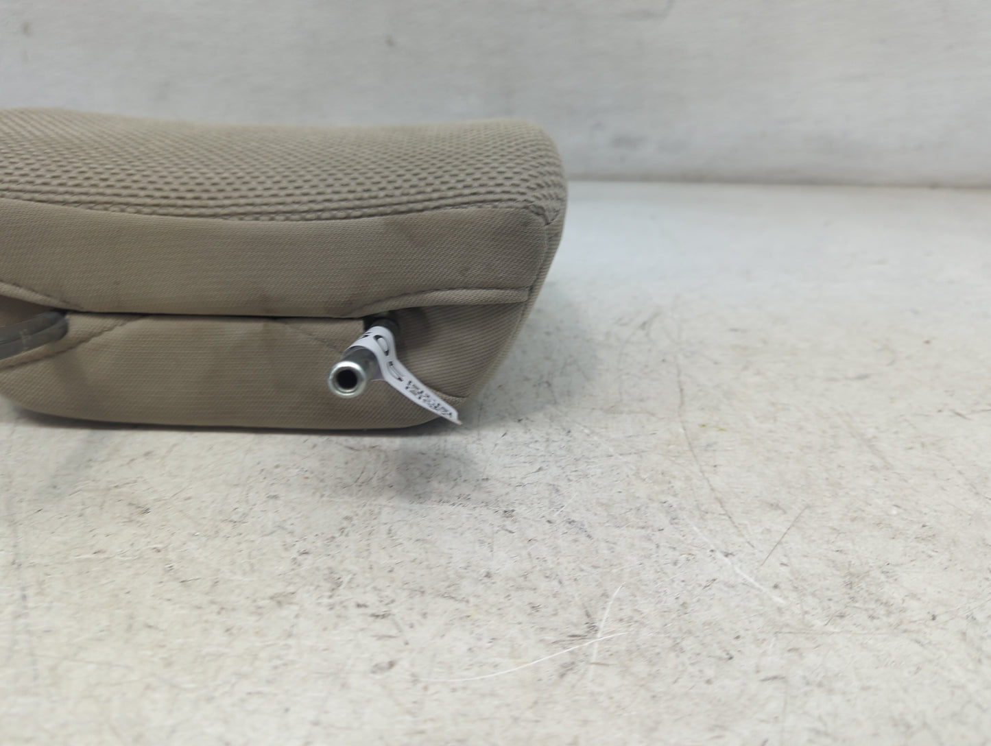 2013 Subaru Xv Headrest Head Rest Rear Seat Fits OEM Used Auto Parts - Oemusedautoparts1.com