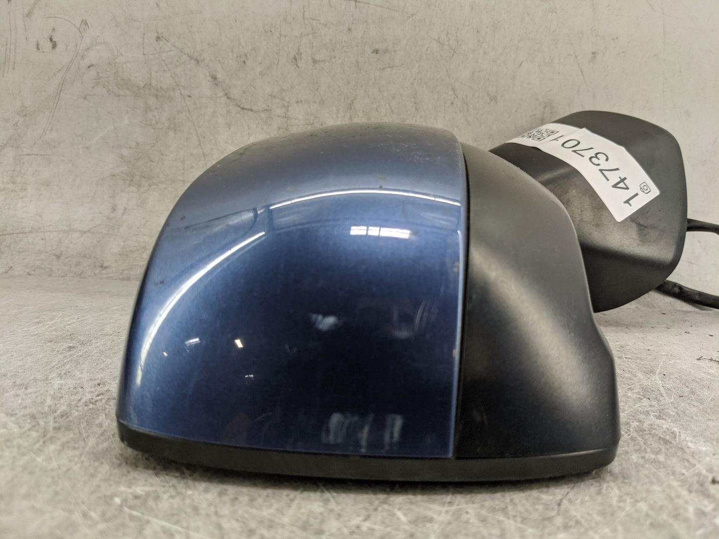 2013-2014 Subaru Xv Passenger Side View Mirror - Right Door Mirror OEM Used - Oemusedautoparts1.com
