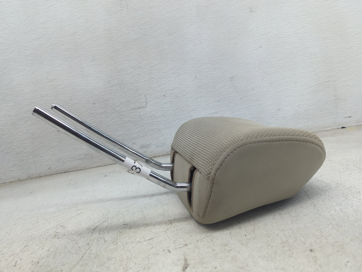 2013 Subaru Xv Headrest Head Rest Front Driver Passenger Seat Fits OEM Used Auto Parts - Oemusedautoparts1.com