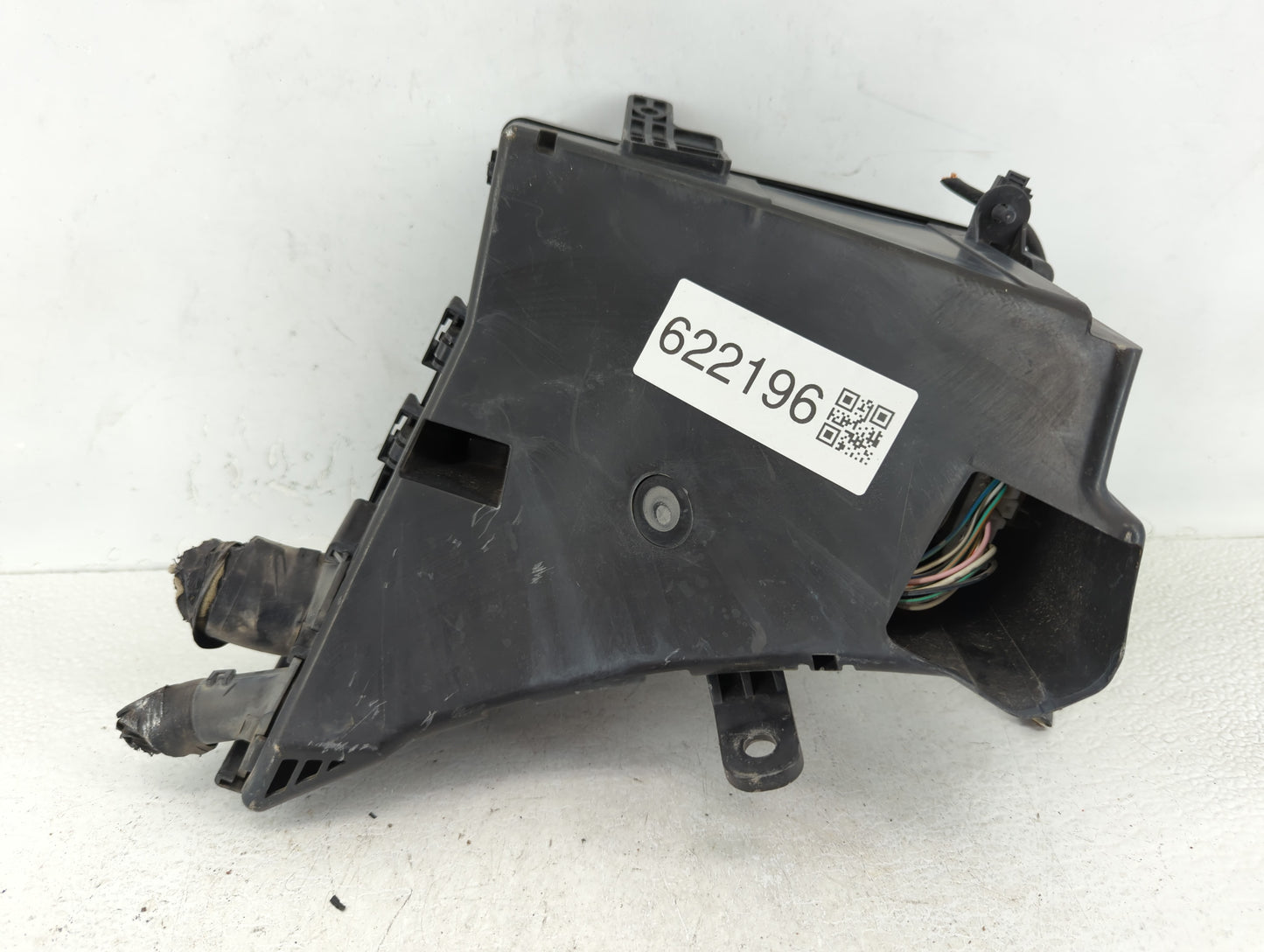 2013-2014 Subaru Xv Fusebox Fuse Box Panel Relay Module P/N:MB100200B MB503604B Fits Fits 2012 2013 2014 OEM Used Auto Parts