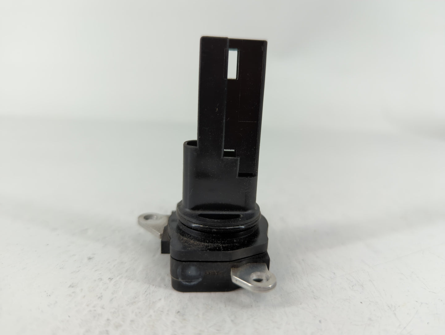 Subaru Xv Mass Air Flow Meter Maf - Oemusedautoparts1.com