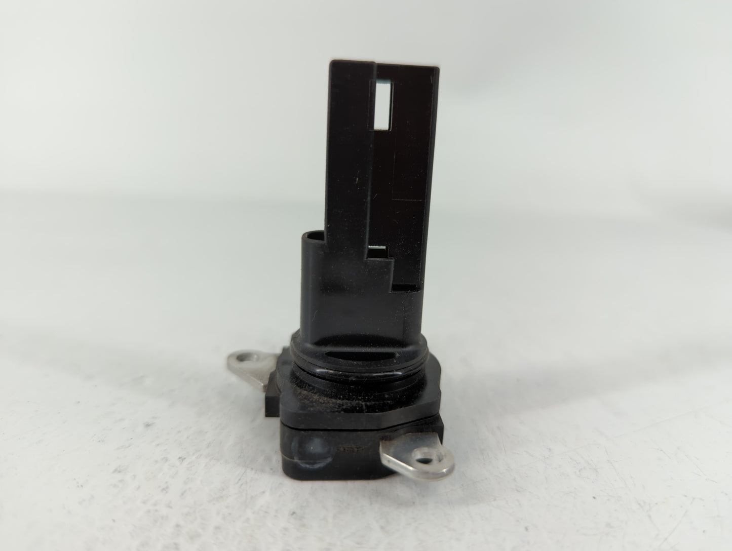Subaru Xv Mass Air Flow Meter Maf - Oemusedautoparts1.com