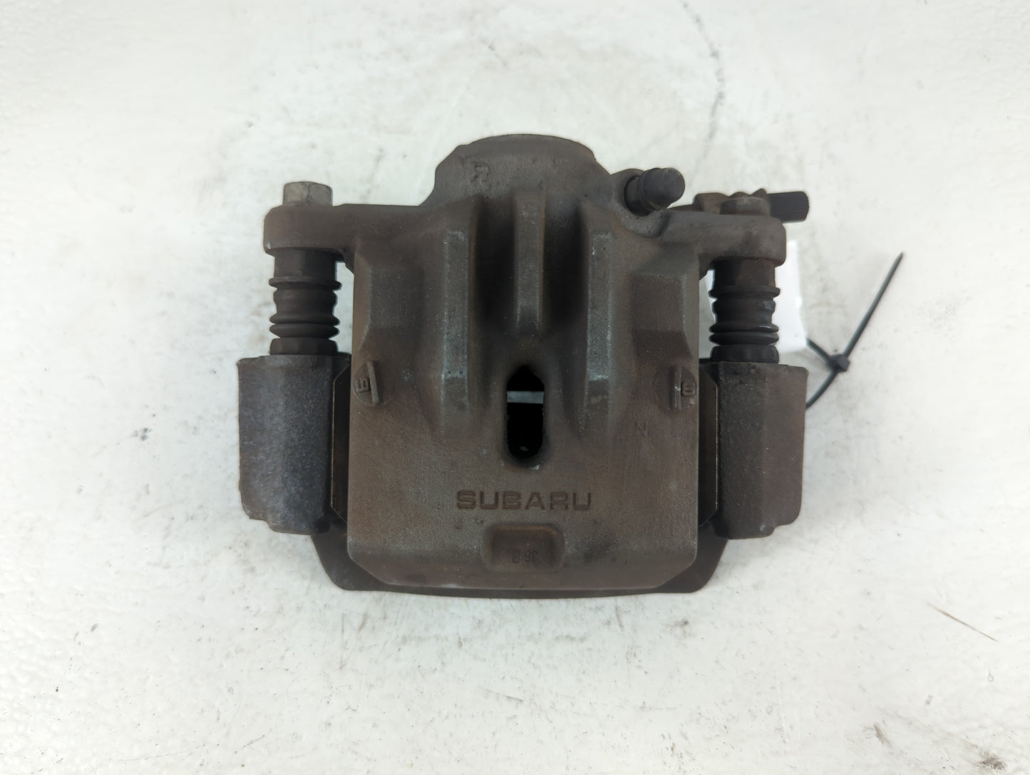 Subaru Xv Front Driver Left Brake Caliper 699849 - Oemusedautoparts1.com
