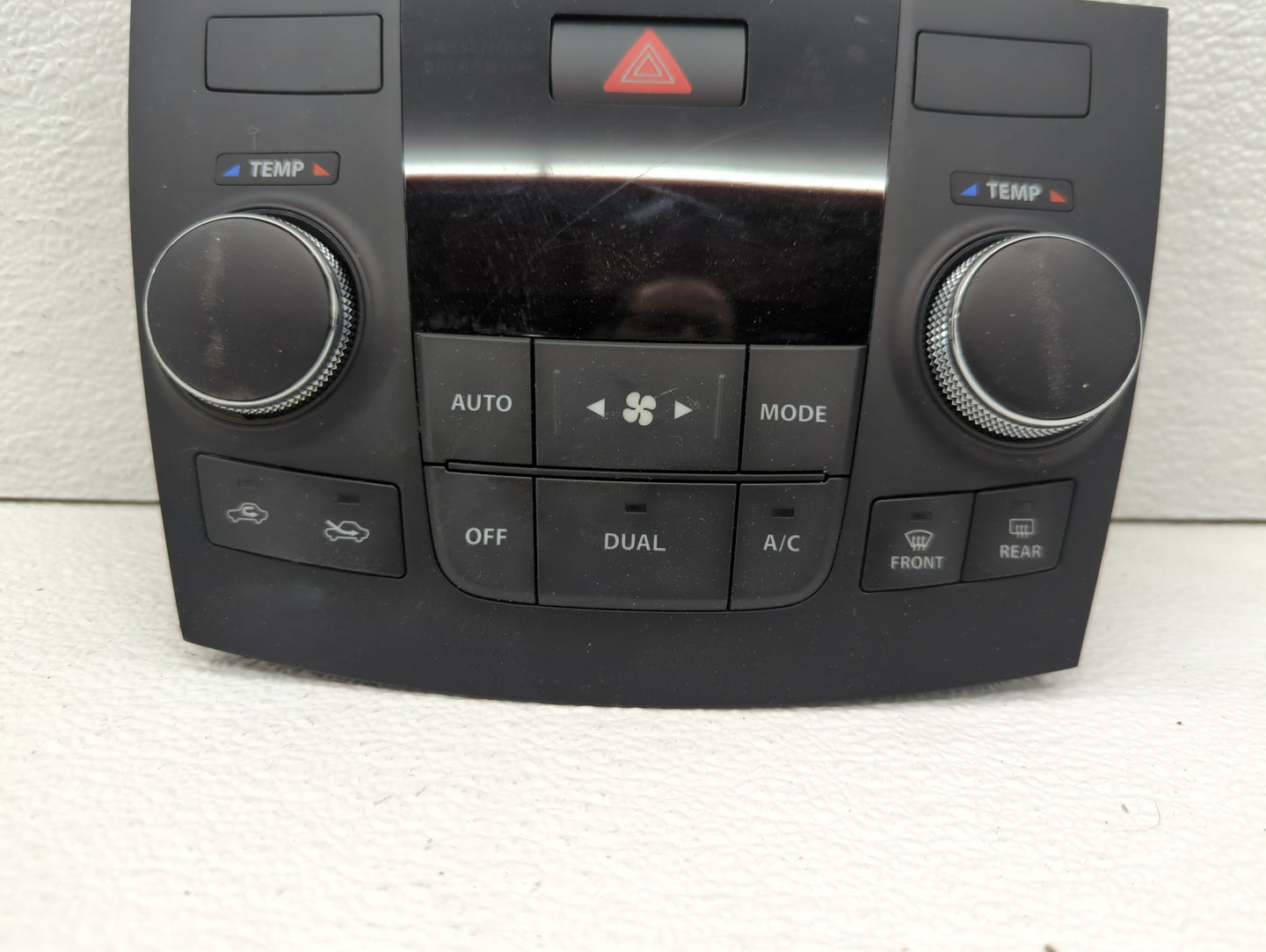 2010-2013 Suzuki Kizashi Climate Control Module Temperature AC/Heater Replacement P/N:39510-57L80 Fits Fits 2010 2011 2012 2