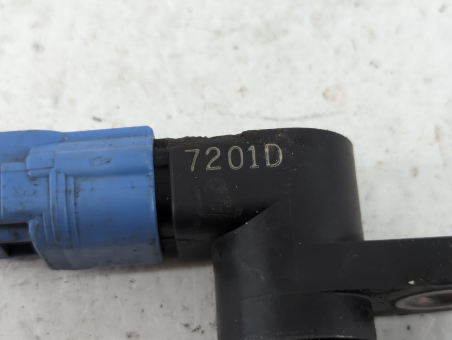 2010-2013 Suzuki Kizashi Ignition Coil Igniter Pack - Oemusedautoparts1.com