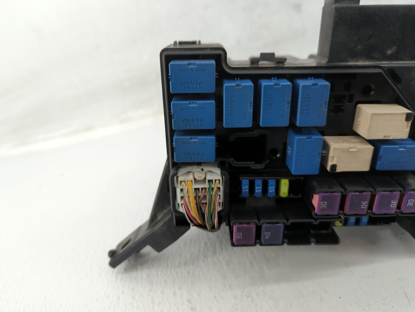 2013 Suzuki Sx4 Fusebox Fuse Box Panel Relay Module P/N:80J00 Fits OEM Used Auto Parts - Oemusedautoparts1.com