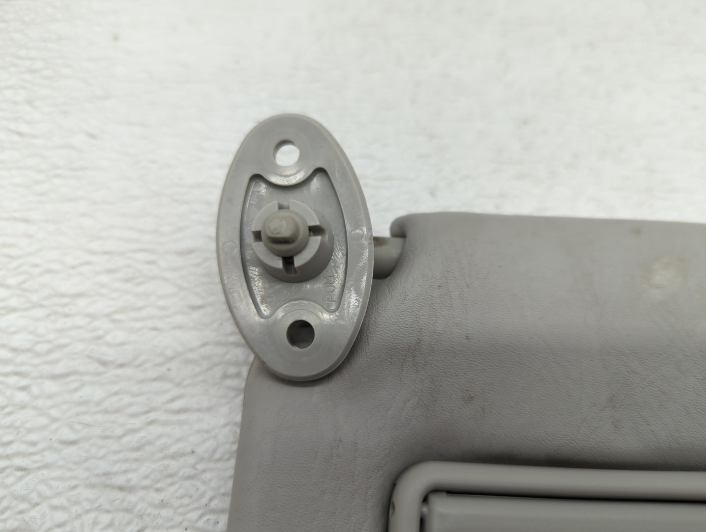 2007-2013 Suzuki Sx4 Sun Visor Shade Replacement Passenger Right Mirror Fits Fits 2007 2008 2009 2010 2011 2012 2013 OEM Use