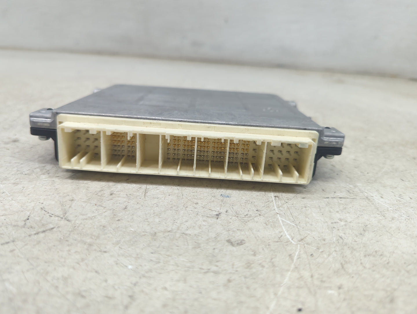 2013-2014 Toyota 4runner PCM Engine Control Computer ECU ECM PCU OEM P/N:89661-35E90 275500-4812 Fits Fits 2013 2014 OEM Use