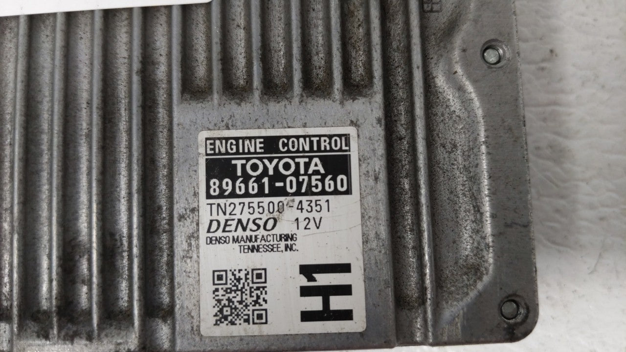 2013-2014 Toyota Avalon PCM Engine Control Computer ECU ECM PCU OEM P/N:89661-07560 Fits Fits 2013 2014 OEM Used Auto Parts 