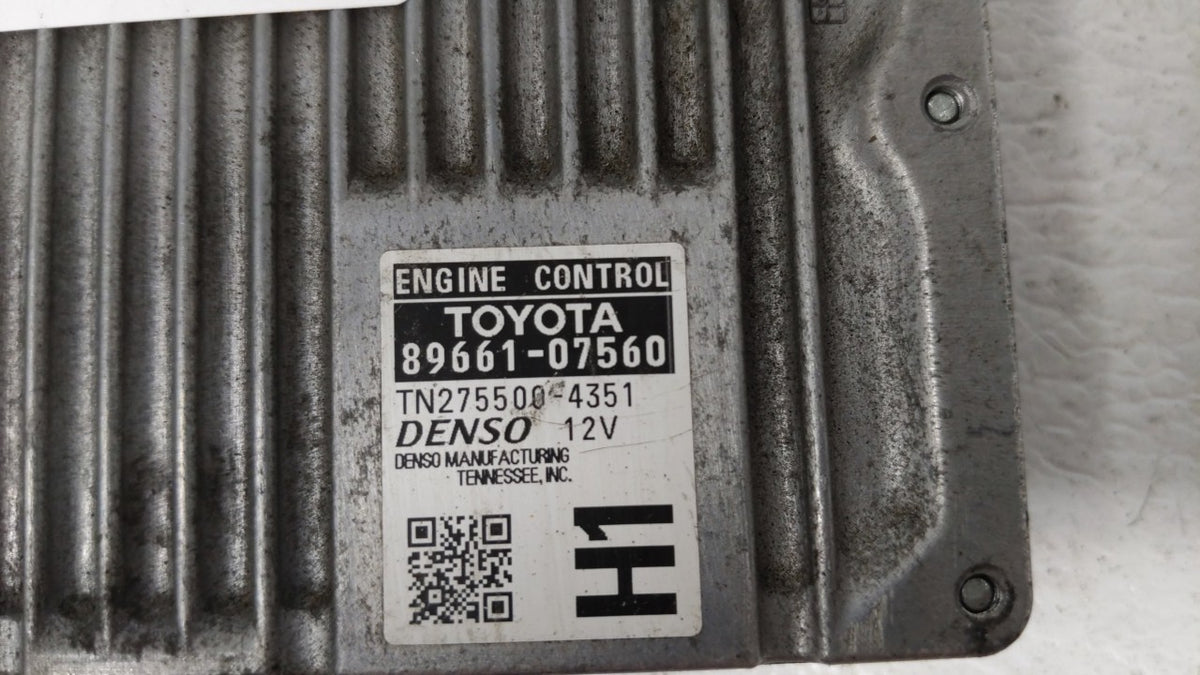 2013-2014 Toyota Avalon PCM Engine Control Computer ECU ECM PCU OEM P/N:89661-07560 Fits 2013 2014 OEM Used Auto Parts - Oem