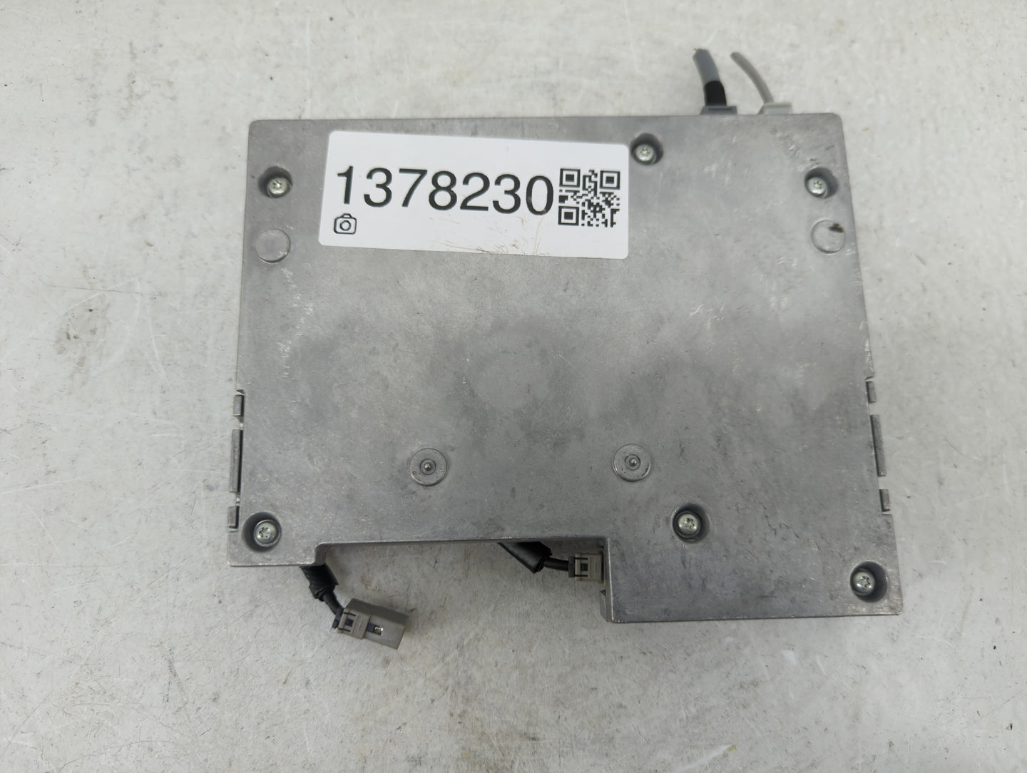 2013-2017 Toyota Avalon Radio AM FM Cd Player Receiver Replacement P/N:86100-YY050 Fits Fits 2013 2014 2015 2016 2017 OEM Us