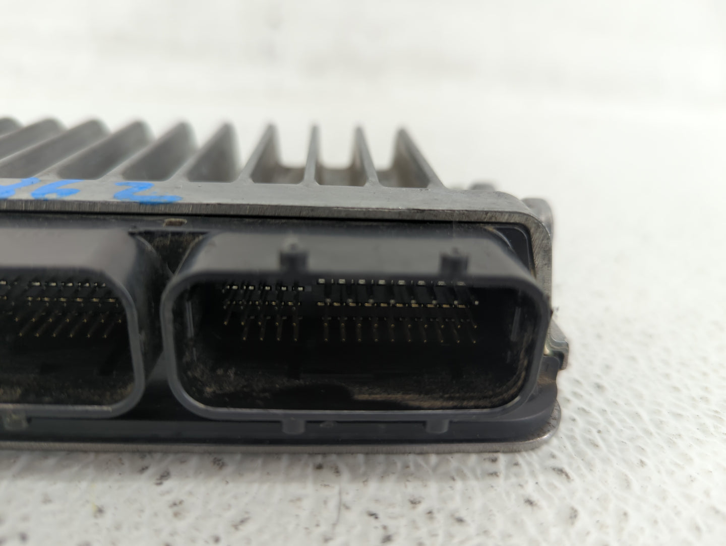 2013-2014 Toyota Avalon PCM Engine Control Computer ECU ECM PCU OEM P/N:89661-07591 89661-07590 Fits Fits 2013 2014 OEM Used