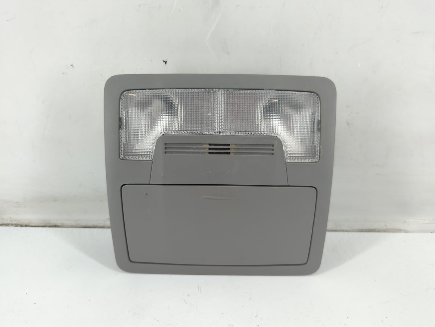 2013 Toyota Camry Overhead Roof Console - Oemusedautoparts1.com