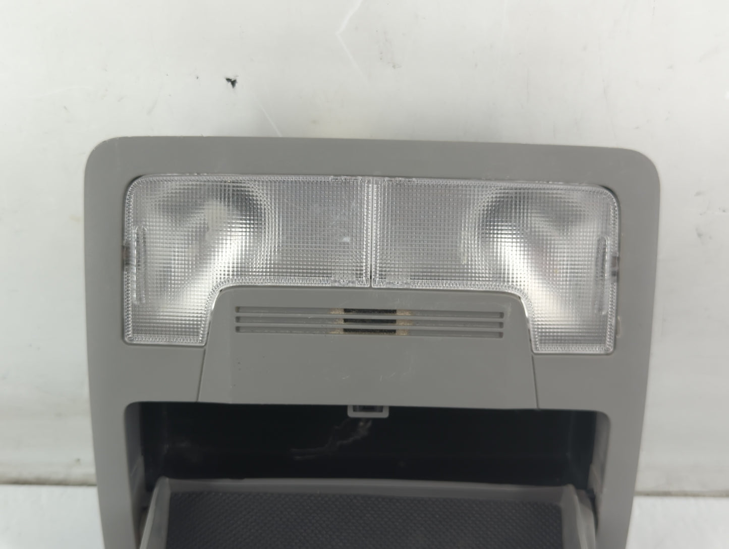 2013 Toyota Camry Overhead Roof Console - Oemusedautoparts1.com