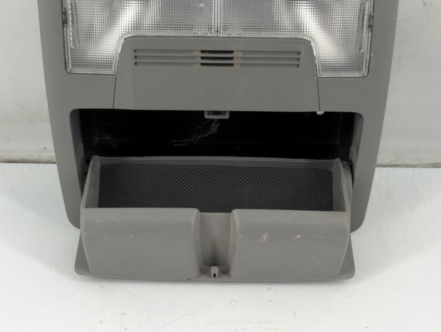 2013 Toyota Camry Overhead Roof Console - Oemusedautoparts1.com