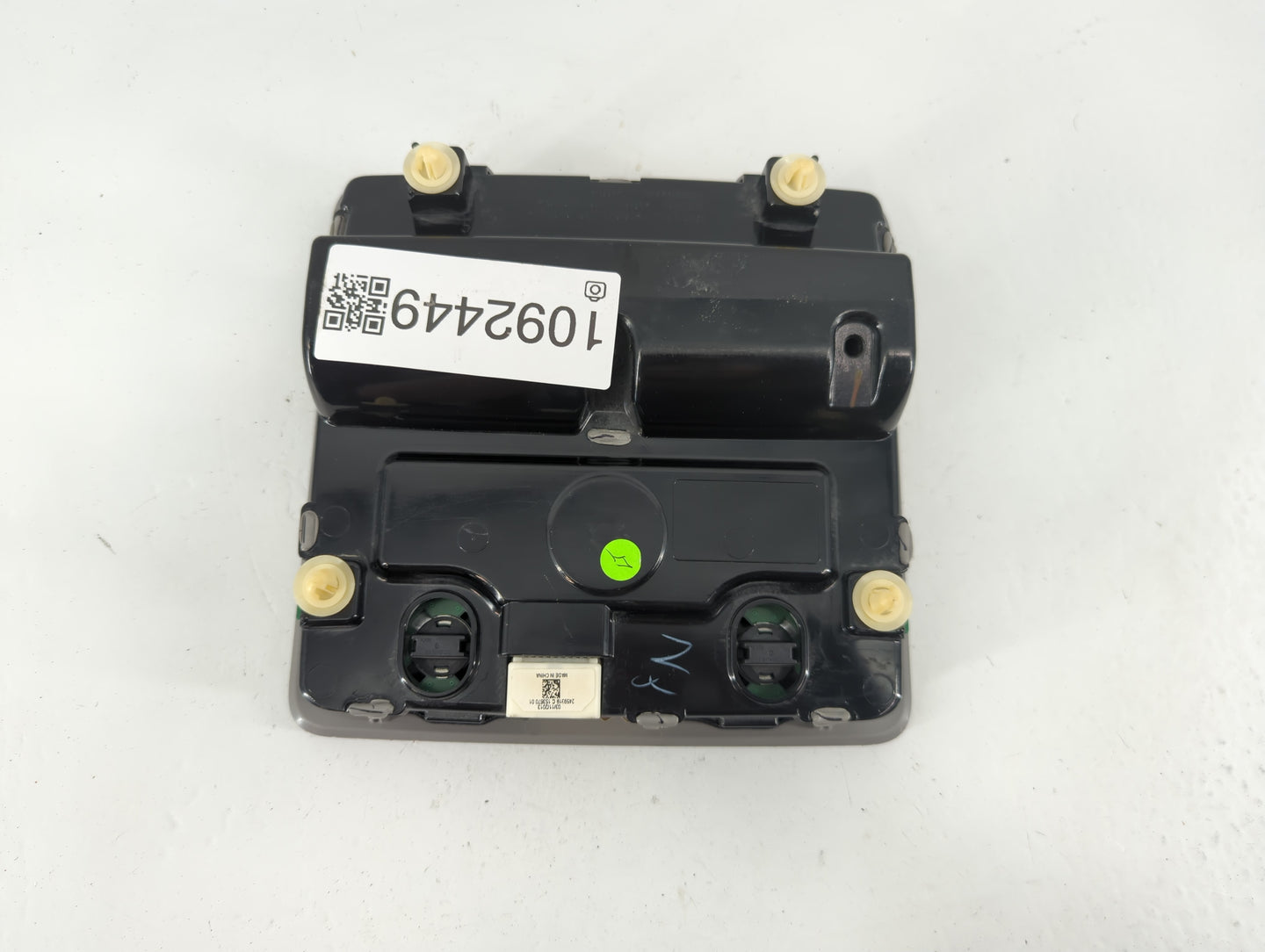 2013 Toyota Camry Overhead Roof Console - Oemusedautoparts1.com