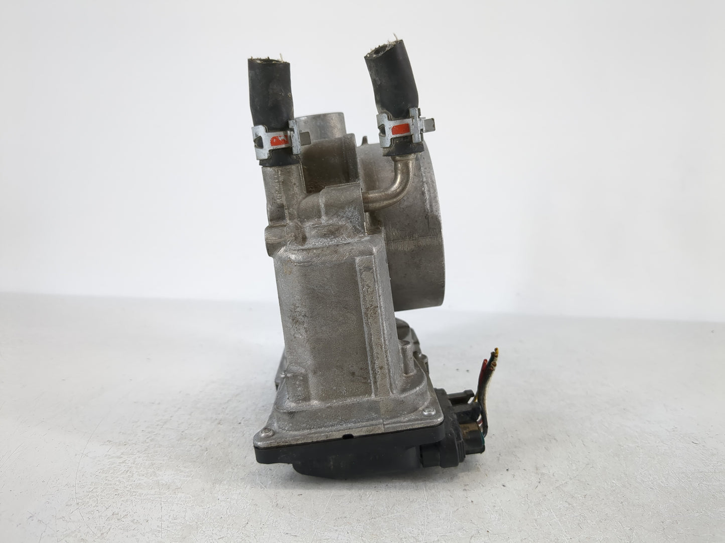 2007-2017 Toyota Camry Throttle Body P/N:22030-0P050 Fits OEM Used Auto Parts - Oemusedautoparts1.com