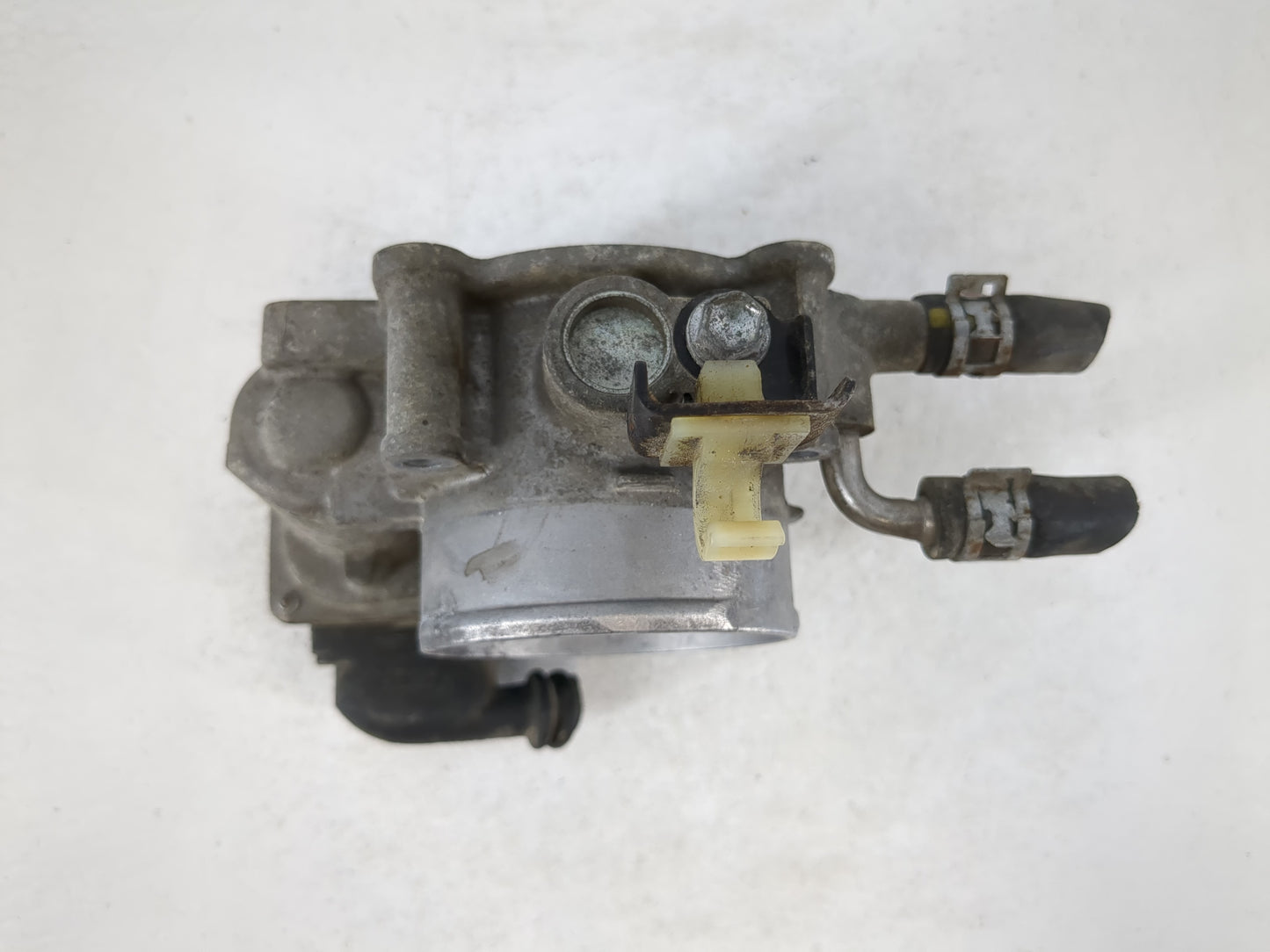 2010-2017 Toyota Camry Throttle Body P/N:22030-0V010 Fits Fits 2009 2010 2011 2012 2013 2014 2015 2016 2017 2018 2019 OEM Us