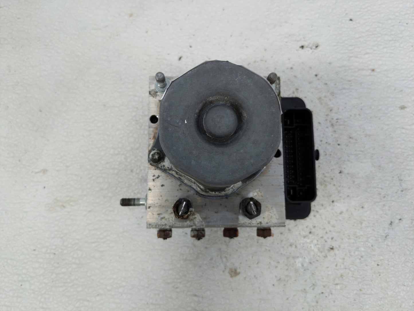 2013-2014 Toyota Camry ABS Pump Control Module Replacement Fits Fits 2013 2014 OEM Used Auto Parts - Oemusedautoparts1.com
