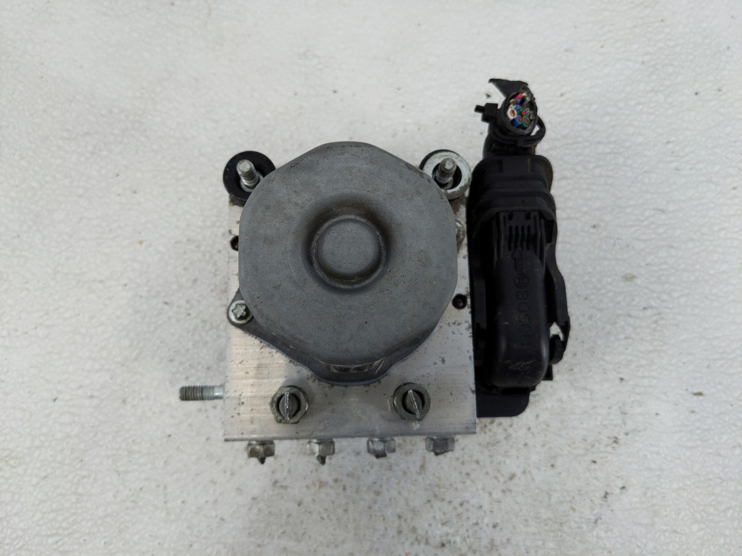 2013-2014 Toyota Camry ABS Pump Control Module Replacement P/N:44540-06080 Fits Fits 2013 2014 OEM Used Auto Parts - Oemused