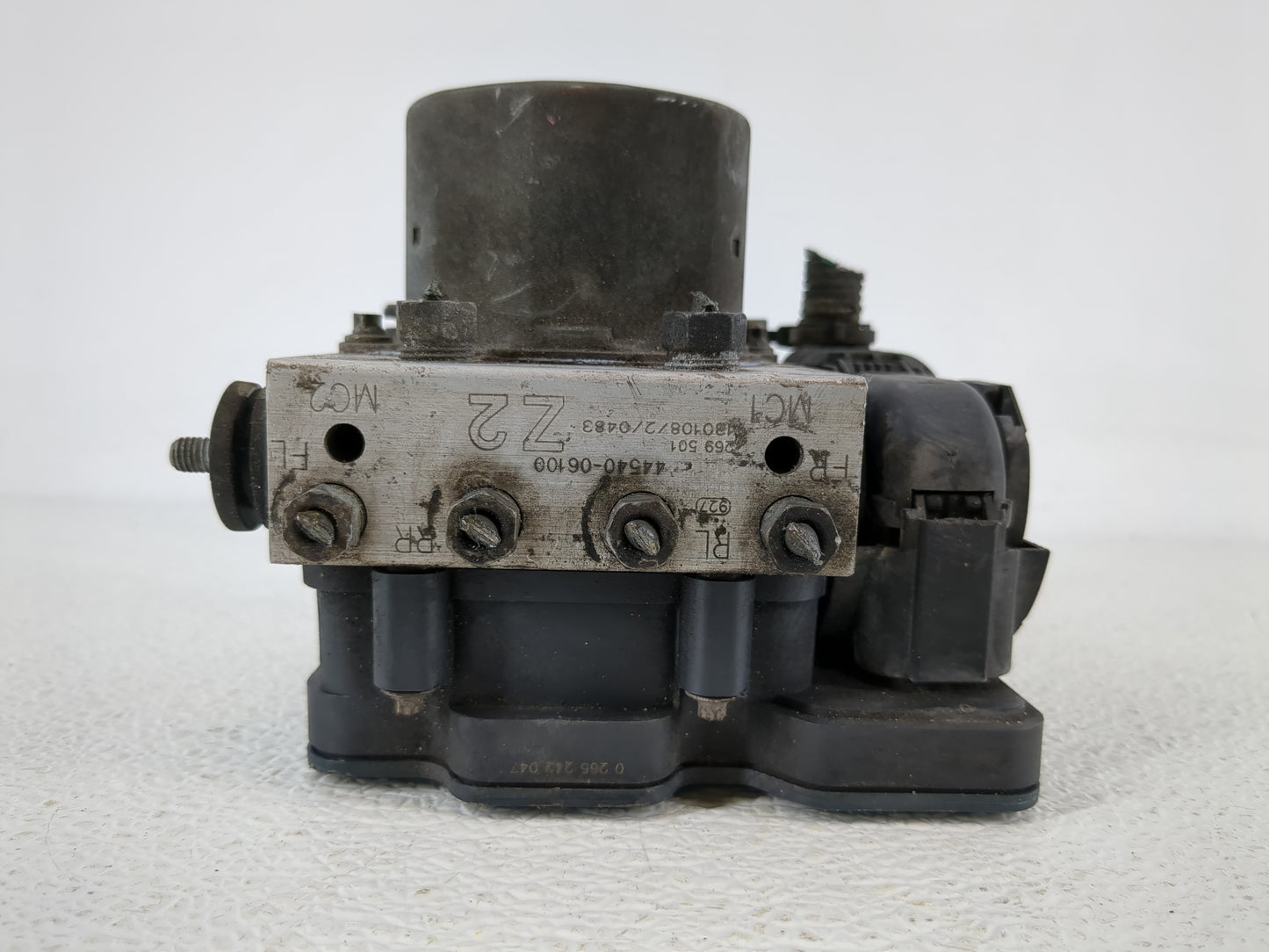 2012-2017 Toyota Camry ABS Pump Control Module Replacement P/N:44540-06100 Fits Fits 2012 2013 2014 2015 2016 2017 2018 OEM 