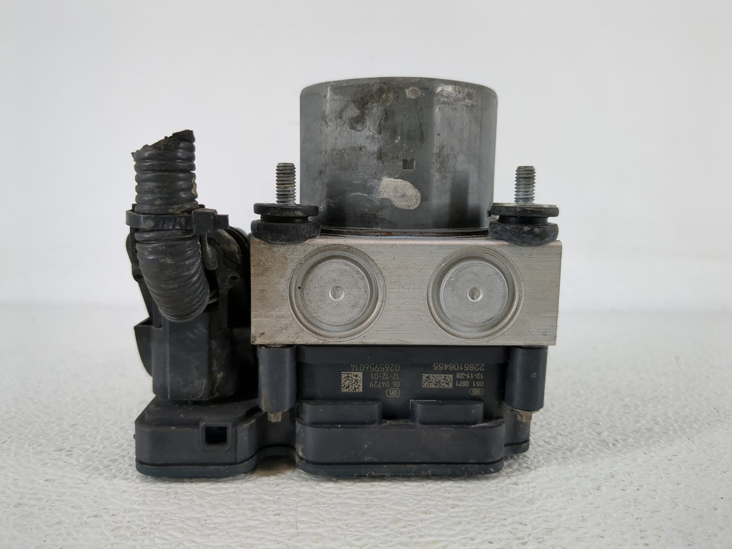 2012-2017 Toyota Camry ABS Pump Control Module Replacement P/N:44540-06100 Fits Fits 2012 2013 2014 2015 2016 2017 2018 OEM 